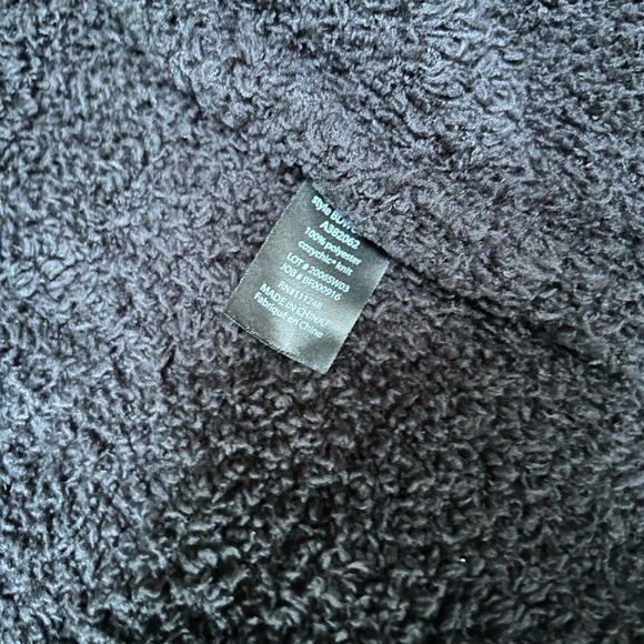 Barefoot Dreams Boardwalk Cardigan (L) - Picture 5 of 8